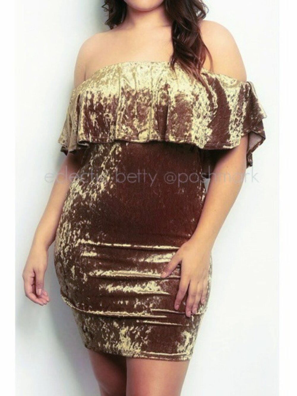 Red Starfish Gold Velvet Off Shoulder Bodycon Mini Dress Plus Size 1X or 2X